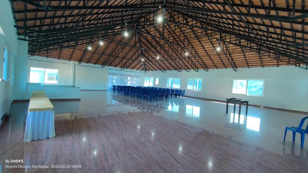 Coorg Ashok Palace Madikeri Exteriör bild